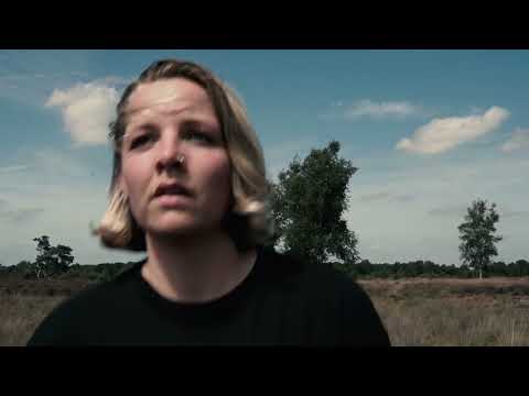 CYNN - maze (Official Video)