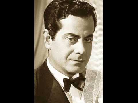 فوق غصنك يالمونة فريد الاطرش