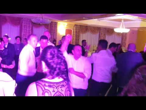 Animazione e Divertimento al Matrimonio con Luci a Led - La Masseria - Francesco Barattucci Showman