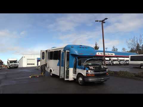 2016 Chevrolet Glaval Titan II 14 Passenger Shuttle Bus - S37653
