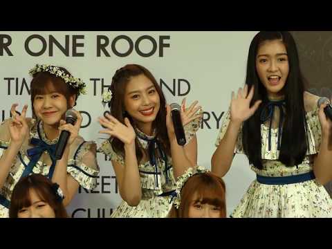 [Fancam] BNK48 Kaew - Kimi wa melody @TheMallBangkokFoodExplore2018