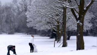 Winter Wonderland sung by Johnny Mathis