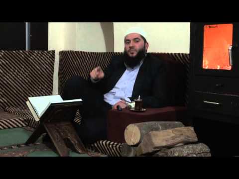 Fotografitë e femrave në Facebook (pyetje) - Hoxhë Muharem Ismaili