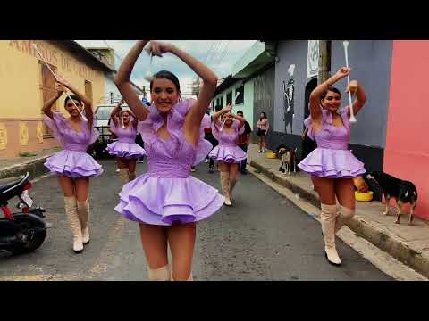 Desfile de Carrozas de Miss Chiquititas y Misters Chiquititos de Sensuntepeque Cabañas