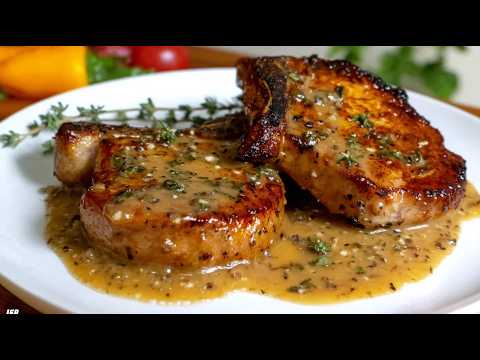 Leckerer als im Restaurant! Saftige Schweinekoteletts in Knoblauchsauce | Super lecker & einfach!