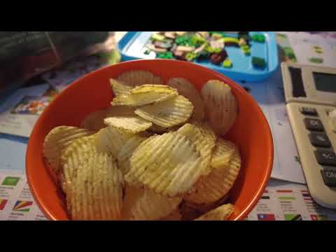 MongoTV_8989 - SPISER 55 GRAM TAFFEL SOURCREAM OG ONION CHIPS TORSDAG AFTEN - CHIPSPUSHER