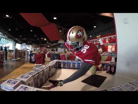 image-What time does Levi stadium store open?