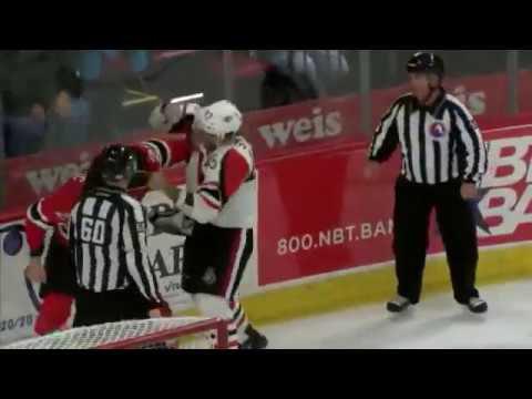 Luke Gazdic vs Zack Stortini Nov 18, 2016