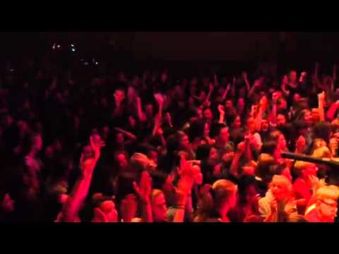 Strafste School - Sfeer!? Halloooow...