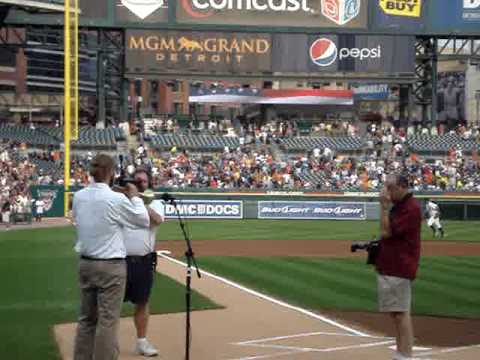 Ross Huff of The Macpodz National Anthem 8/4 Detroit Tigers vs Baltimore