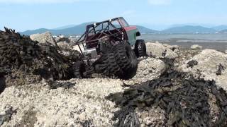 Spanish banks 9/14/12 2 rc trucks!