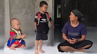 Download lagu Family Reunion Breakfast After Many Days Apart | Love, Laughter and Dad's Gift mp3 Download lagu Family Reunion Breakfast After Many Days Apart | Love, Laughter and Dad's Gift mp3