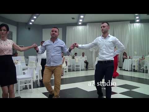 Met Doku Live ne dasmen Gramshake