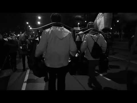 Freiheitstrychler, Corona Demonstration Wien 08.01.2022 c Haus der Lüge / Haus zur letzten Latern