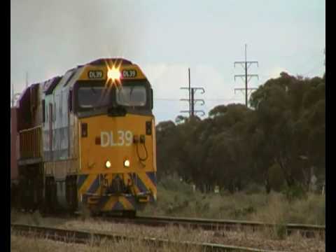 Locomotives,Pacific National DL 39  and Patrick ? Adelaide bound..