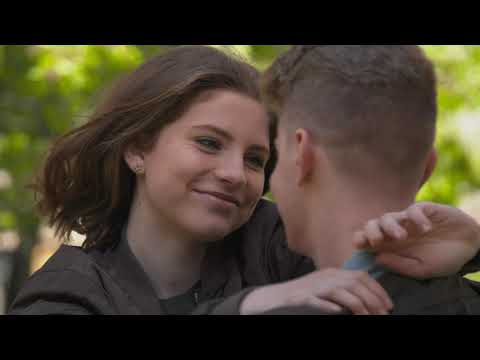 OTECKOVIA - Tínedžeri poburujú svojím správaním okolie