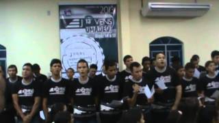 preview picture of video '1º dia Abertura do 13º Congresso de Jovens UMADEO Louvando ao Senhor'