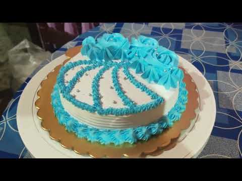 yummy vanilla cake.. #Rich's whipped cream #homemade #cakes #viral #selfmastery #vanilla