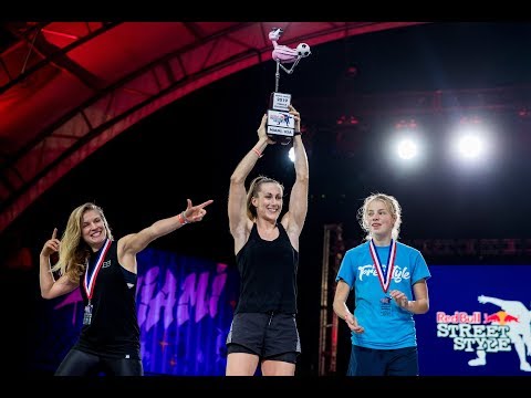 Red Bull Street Style 2019 [World FINAL] Melody vs Aguska