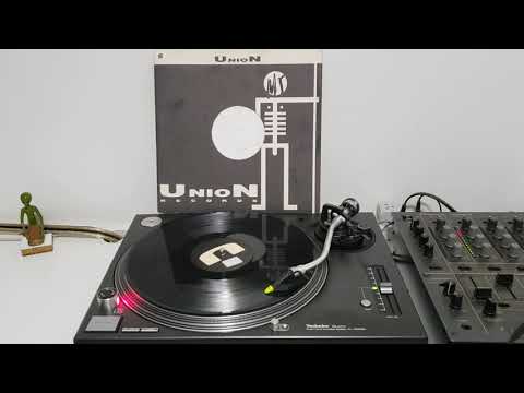 Vertical Vibe - Everybody's Free