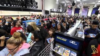 Mike Zombie - Drake Nothing Was The Same Album Signing Vlog