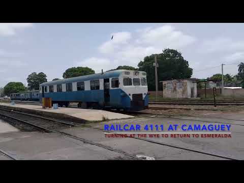 Railcar 4111 Esmeralda-Camaguey svc seen shunting & turning at wye for the return trip!!July 2024!!!
