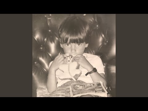Miguelito Y El Mundo Por Delante video