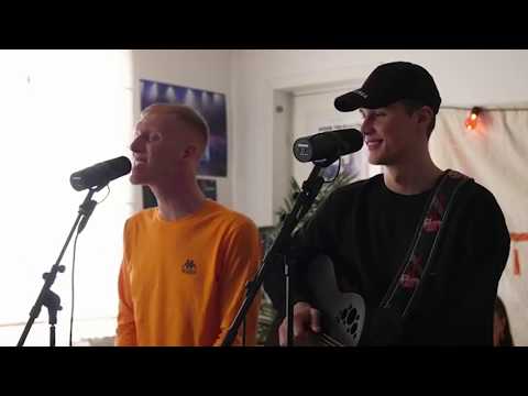 Victor Leksell & Kapten Röd - Om Inte Jag Fanns (Hemma Tillsammans TV)