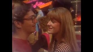 Slow dance segment on Dancin On Air: Run Away by 10cc w/ Andrew Gold backing up