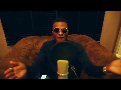 LADELE - Mashable (Audio + Recording clip)