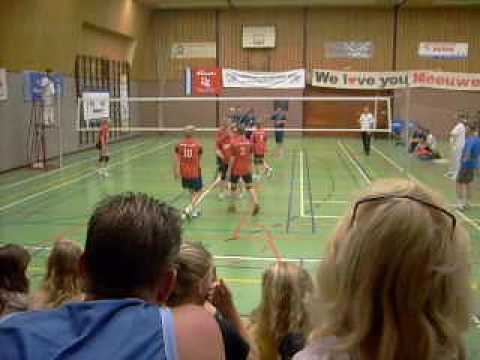 MJT Doezum volleybal 2009 Finale Jongens B