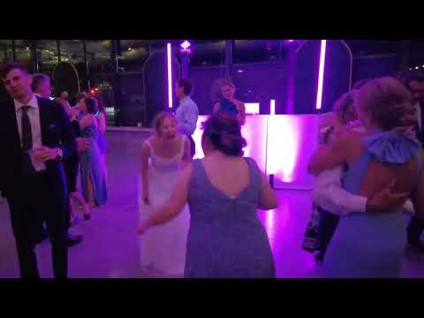 Q It Up Sounds & Entertainment - DJ & Photobooth video.