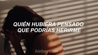 Shakira | Illegal (Traducida al español)