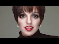 Liza Minnelli sings The Trolley Song