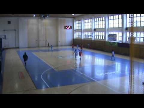 UMBRO Cup 30.1.2011 U11: FK Čaňa CFT - 1.HFC Humenné 3:2 (zostrih)