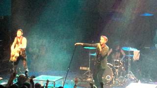 Jukebox life goes on the summer set