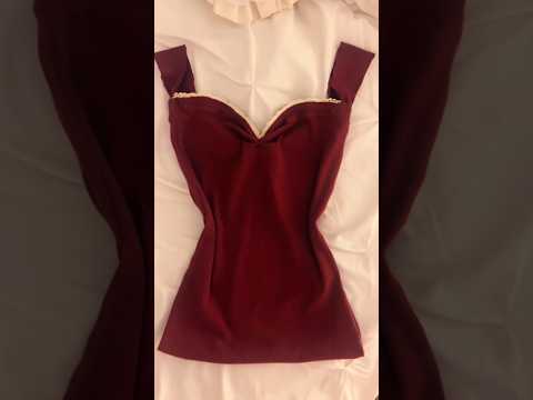 Kiss Me in Red Top ♥️ depop: @xtrevorse #coquette