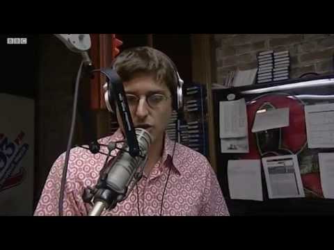 Louis Theroux's Rap Battle (HQ) - BBC Brit