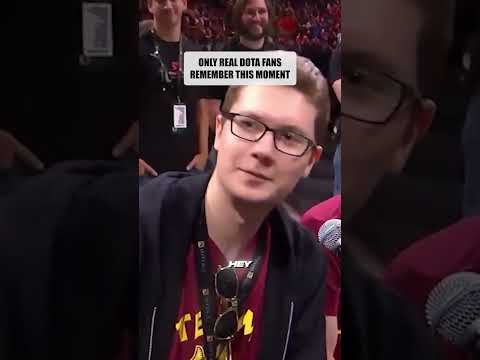 Dendi's SHOCKING Pudge Cosplay Steals The Show At Dota 2 Allstar Match