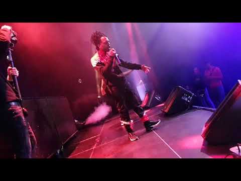 Sende sende ready ready,, live