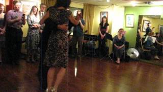 Oscar Casas & Ana Miguel: Milonga