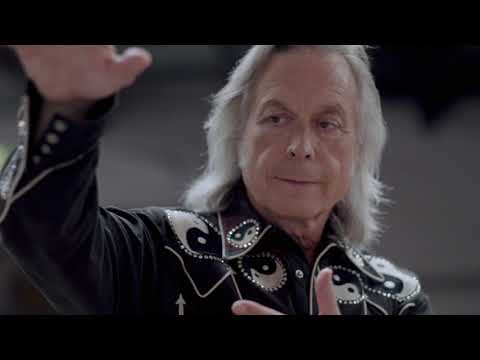 Jim Lauderdale - "Listen" (Official Music Video)