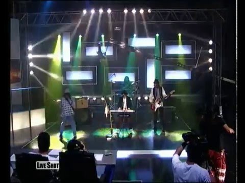 Zemljotres - Zemljotres - Zemljotres (Live shot 3)