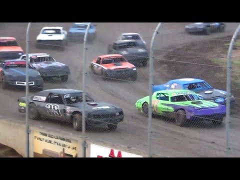 Street Stock feature Willamette Speedway 2017