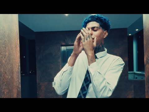 Ogrand - Meu quarto já foi um cubículo (dir.@ogpauloow) 