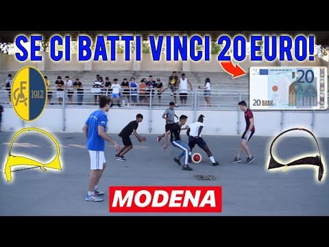 REGALIAMO 20 EURO a chi riesce a BATTERCI a calcio a Modena! - Sfide 2 VS 2