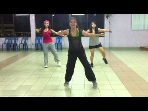 Reanimator feat. Vanilla Ice - Ice Ice Baby - Zumba® Fitness with Lula