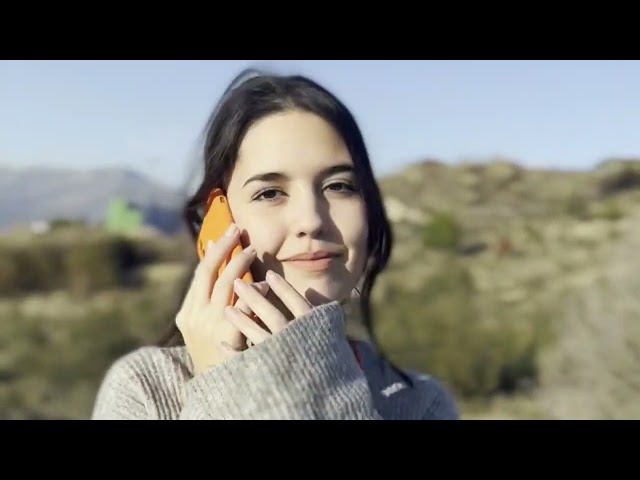 Fantastica custodia in cordoncino liscio blu scuro per iPhone 14 Pro video