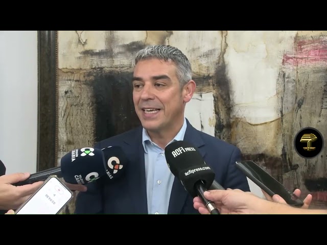 Clavijo se reúne con las organizaciones agrarias de Canarias