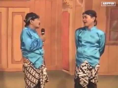 DAGELAN BAGIO CS.. Nyebleki Bokong e Morotuo